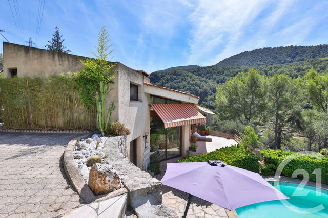 Maison &agrave; vendre - 7 pi&egrave;ces - 250 m2 - La Trinite - 06 - PROVENCE-ALPES-COTE-D-AZUR