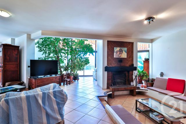 Maison &agrave; vendre - 7 pi&egrave;ces - 250 m2 - La Trinite - 06 - PROVENCE-ALPES-COTE-D-AZUR