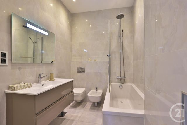 Appartement F3 à vendre - 3 pièces - 90,13 m2 - Nice - 06 - PROVENCE-ALPES-COTE-D-AZUR