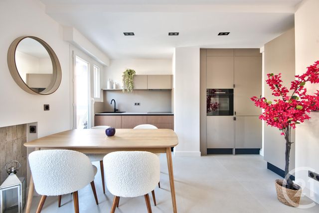 Appartement F2 à vendre - 2 pièces - 39 m2 - Villefranche Sur Mer - 06 - PROVENCE-ALPES-COTE-D-AZUR