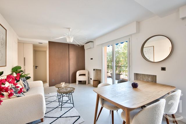 Appartement F2 à vendre - 2 pièces - 39 m2 - Villefranche Sur Mer - 06 - PROVENCE-ALPES-COTE-D-AZUR