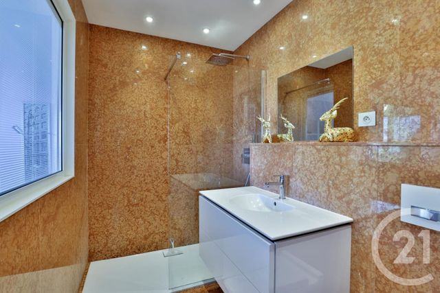 Maison à louer - 5 pièces - 215,69 m2 - Villefranche Sur Mer - 06 - PROVENCE-ALPES-COTE-D-AZUR