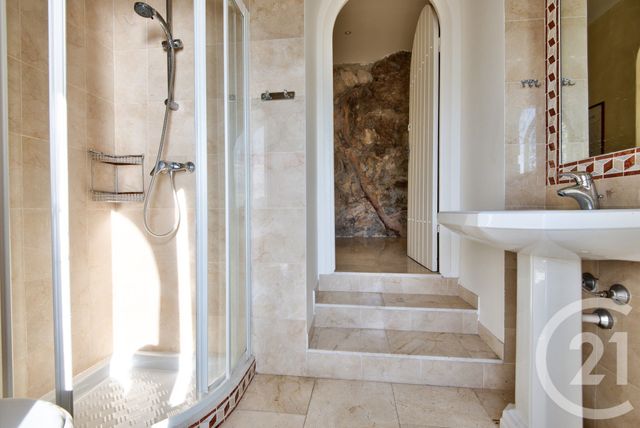 Appartement F3 à vendre - 3 pièces - 112,10 m2 - Nice - 06 - PROVENCE-ALPES-COTE-D-AZUR