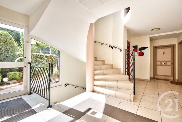Appartement F2 à vendre - 2 pièces - 50,09 m2 - Nice - 06 - PROVENCE-ALPES-COTE-D-AZUR