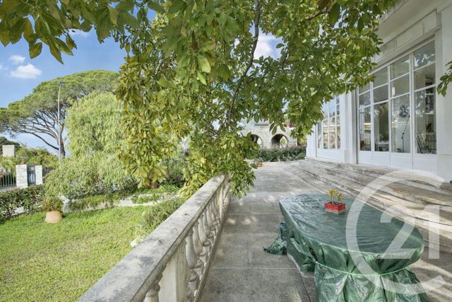 Maison &agrave; vendre - 8 pi&egrave;ces - 254,96 m2 - Nice - 06 - PROVENCE-ALPES-COTE-D-AZUR