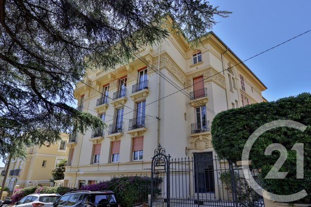 Appartement F3 à vendre - 3 pièces - 135,02 m2 - Nice - 06 - PROVENCE-ALPES-COTE-D-AZUR