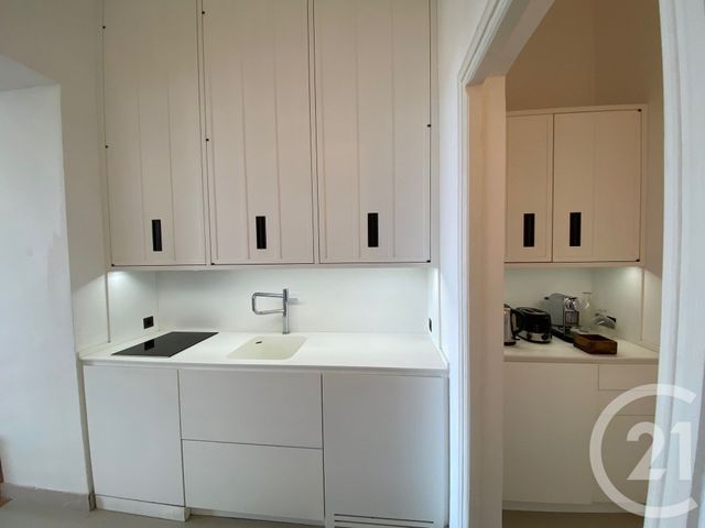 Appartement F3 &agrave; louer - 3 pi&egrave;ces - 91,02 m2 - Nice - 06 - PROVENCE-ALPES-COTE-D-AZUR