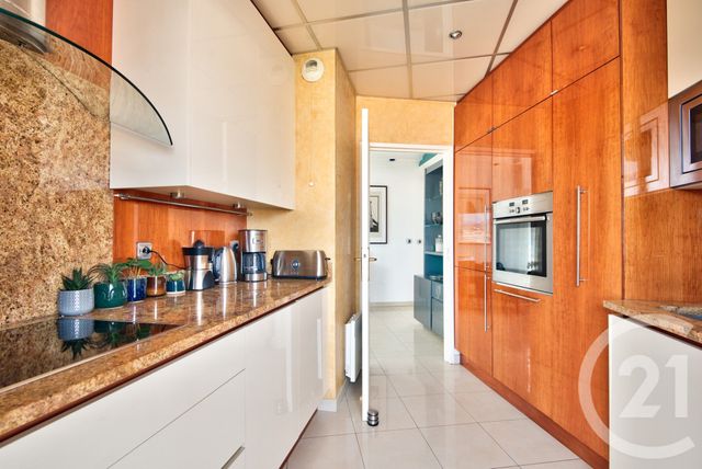 Appartement F3 à vendre - 3 pièces - 65,02 m2 - Nice - 06 - PROVENCE-ALPES-COTE-D-AZUR