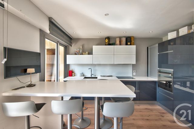 Appartement F2 à vendre - 2 pièces - 57,94 m2 - Villefranche Sur Mer - 06 - PROVENCE-ALPES-COTE-D-AZUR