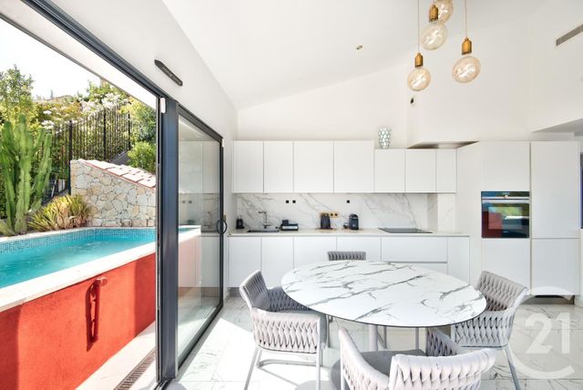 Maison à louer - 5 pièces - 110 m2 - Beaulieu Sur Mer - 06 - PROVENCE-ALPES-COTE-D-AZUR