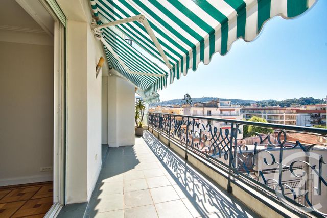 Appartement F3 à vendre - 3 pièces - 66,76 m2 - Nice - 06 - PROVENCE-ALPES-COTE-D-AZUR
