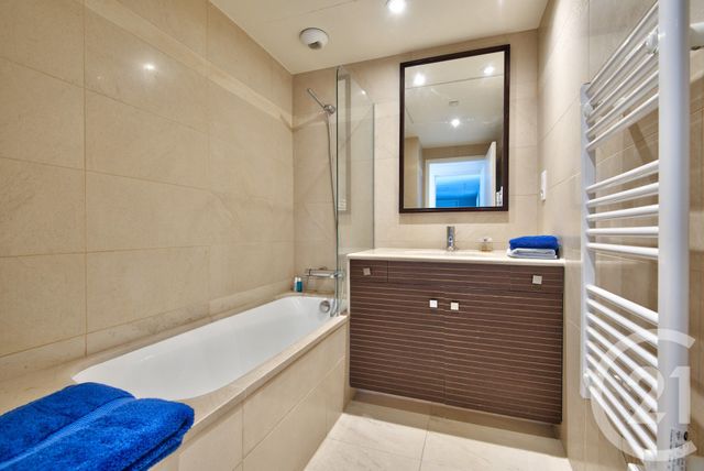 Appartement Remise à vendre - 3 pièces - 97,18 m2 - Nice - 06 - PROVENCE-ALPES-COTE-D-AZUR