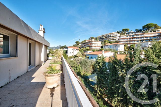 Appartement F7 et + &agrave; louer - 7 pi&egrave;ces - 221,98 m2 - Nice - 06 - PROVENCE-ALPES-COTE-D-AZUR