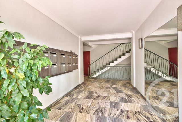 Appartement F7 et + &agrave; louer - 7 pi&egrave;ces - 221,98 m2 - Nice - 06 - PROVENCE-ALPES-COTE-D-AZUR