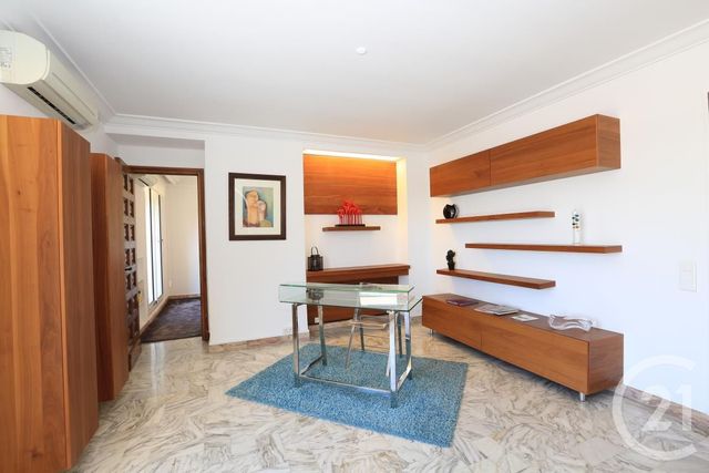 Appartement F7 et + &agrave; louer - 7 pi&egrave;ces - 221,98 m2 - Nice - 06 - PROVENCE-ALPES-COTE-D-AZUR