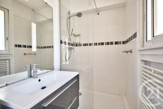 Appartement F7 et + &agrave; louer - 7 pi&egrave;ces - 221,98 m2 - Nice - 06 - PROVENCE-ALPES-COTE-D-AZUR