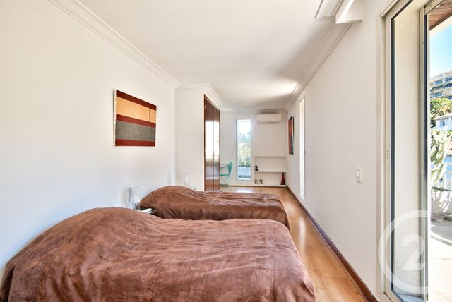 Appartement F7 et + &agrave; louer - 7 pi&egrave;ces - 221,98 m2 - Nice - 06 - PROVENCE-ALPES-COTE-D-AZUR