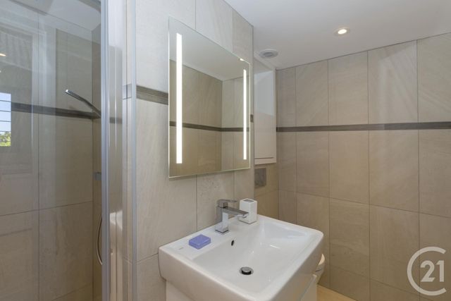 Maison à louer - 4 pièces - 113 m2 - Nice - 06 - PROVENCE-ALPES-COTE-D-AZUR