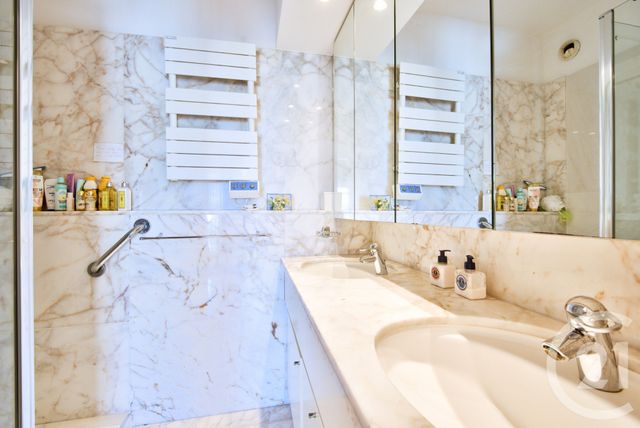 Appartement F4 &agrave; vendre - 4 pi&egrave;ces - 111,29 m2 - Nice - 06 - PROVENCE-ALPES-COTE-D-AZUR