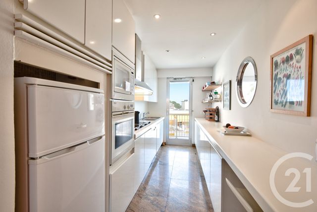 Appartement F4 &agrave; vendre - 4 pi&egrave;ces - 111,29 m2 - Nice - 06 - PROVENCE-ALPES-COTE-D-AZUR