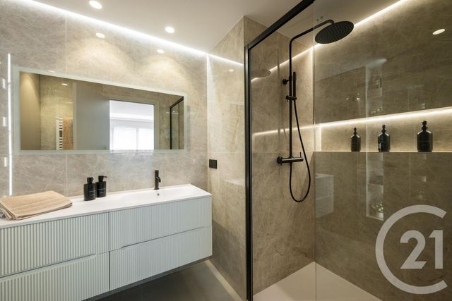 Appartement F3 à vendre - 3 pièces - 83,03 m2 - Nice - 06 - PROVENCE-ALPES-COTE-D-AZUR