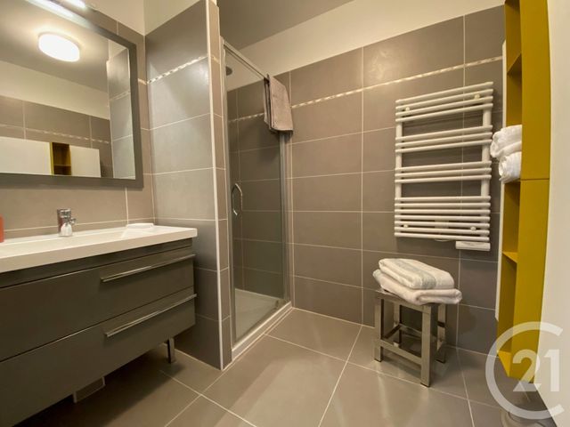 Appartement F2 &agrave; louer - 2 pi&egrave;ces - 43 m2 - Nice - 06 - PROVENCE-ALPES-COTE-D-AZUR