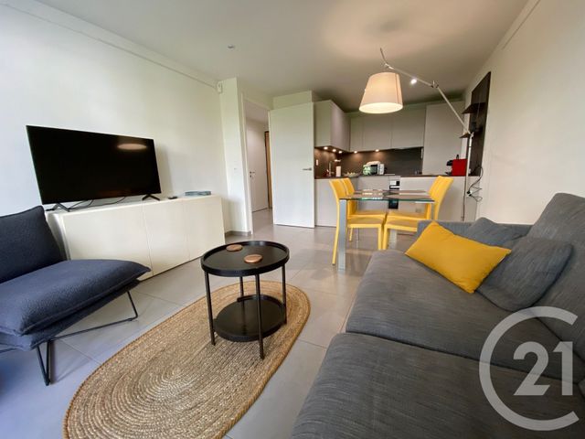 Appartement F2 &agrave; louer - 2 pi&egrave;ces - 43 m2 - Nice - 06 - PROVENCE-ALPES-COTE-D-AZUR
