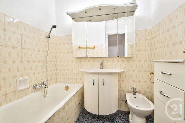 Appartement F3 à vendre - 2 pièces - 49,14 m2 - Nice - 06 - PROVENCE-ALPES-COTE-D-AZUR