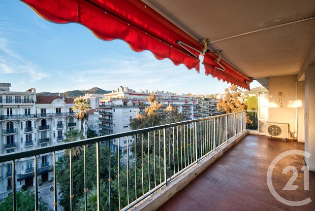 Appartement F3 à vendre - 2 pièces - 49,14 m2 - Nice - 06 - PROVENCE-ALPES-COTE-D-AZUR