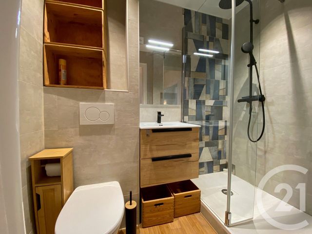 Appartement F3 &agrave; louer - 3 pi&egrave;ces - 70,52 m2 - Nice - 06 - PROVENCE-ALPES-COTE-D-AZUR