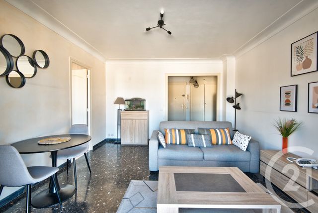 Appartement F3 à vendre - 3 pièces - 60,75 m2 - Nice - 06 - PROVENCE-ALPES-COTE-D-AZUR