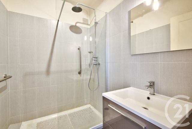 Appartement F3 à vendre - 3 pièces - 60,75 m2 - Nice - 06 - PROVENCE-ALPES-COTE-D-AZUR