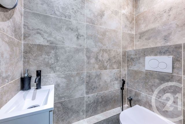 Appartement F2 à vendre - 2 pièces - 54,78 m2 - Nice - 06 - PROVENCE-ALPES-COTE-D-AZUR