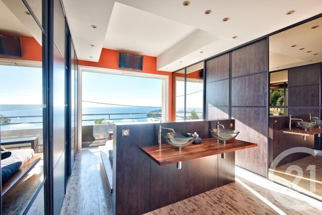 Appartement F4 à vendre - 4 pièces - 124,62 m2 - Villefranche Sur Mer - 06 - PROVENCE-ALPES-COTE-D-AZUR