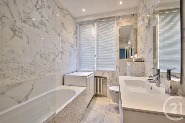 Appartement F2 à vendre - 2 pièces - 49,03 m2 - Nice - 06 - PROVENCE-ALPES-COTE-D-AZUR