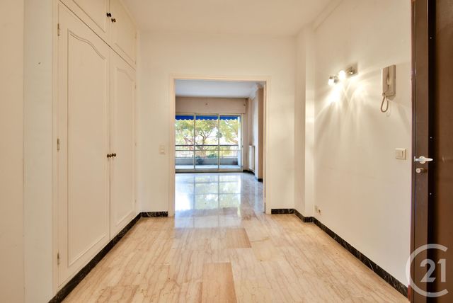 Appartement F2 à vendre - 2 pièces - 69,70 m2 - Nice - 06 - PROVENCE-ALPES-COTE-D-AZUR