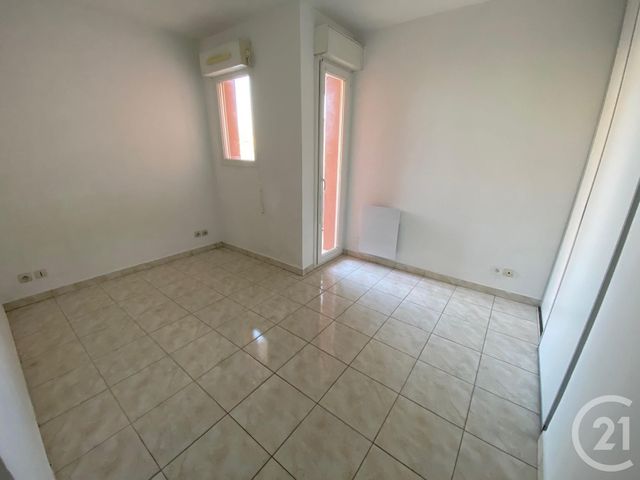Appartement T2 &agrave; louer - 2 pi&egrave;ces - 38,38 m2 - Le Cannet - 06 - PROVENCE-ALPES-COTE-D-AZUR