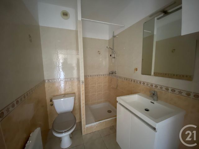 Appartement T2 &agrave; louer - 2 pi&egrave;ces - 38,38 m2 - Le Cannet - 06 - PROVENCE-ALPES-COTE-D-AZUR