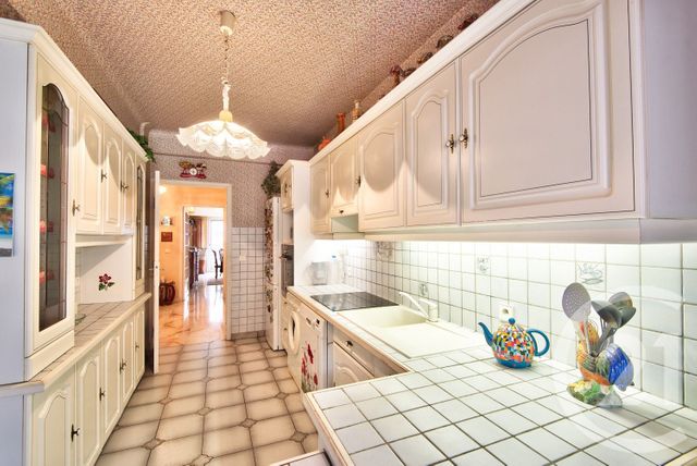 Appartement F4 à vendre - 4 pièces - 97,68 m2 - Nice - 06 - PROVENCE-ALPES-COTE-D-AZUR