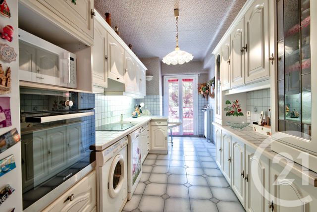 Appartement F4 à vendre - 4 pièces - 97,68 m2 - Nice - 06 - PROVENCE-ALPES-COTE-D-AZUR