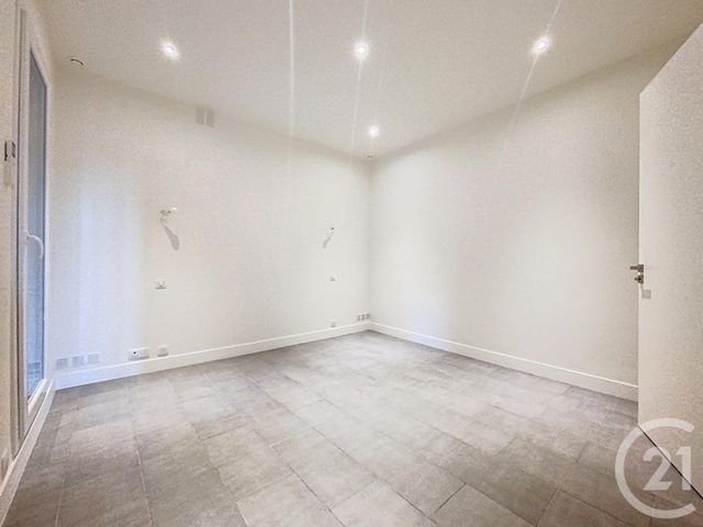 Appartement F6 à louer - 6 pièces - 154,89 m2 - Nice - 06 - PROVENCE-ALPES-COTE-D-AZUR