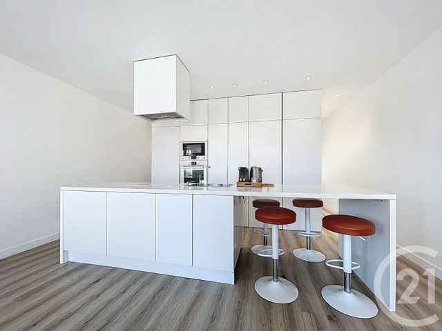 Appartement F3 &agrave; louer - 3 pi&egrave;ces - 84,37 m2 - Nice - 06 - PROVENCE-ALPES-COTE-D-AZUR