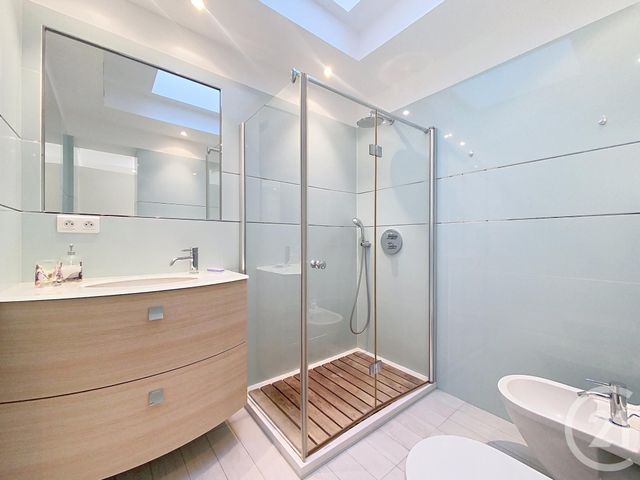 Appartement F6 &agrave; louer - 6 pi&egrave;ces - 187,79 m2 - Nice - 06 - PROVENCE-ALPES-COTE-D-AZUR