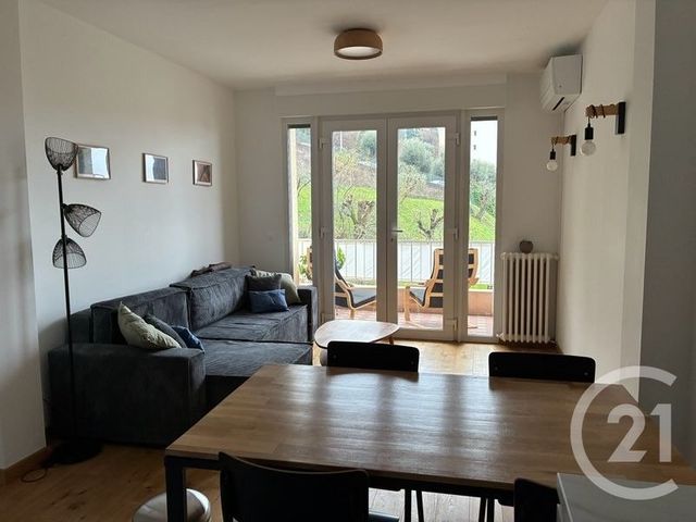 Appartement F3 &agrave; louer - 3 pi&egrave;ces - 59,01 m2 - Nice - 06 - PROVENCE-ALPES-COTE-D-AZUR