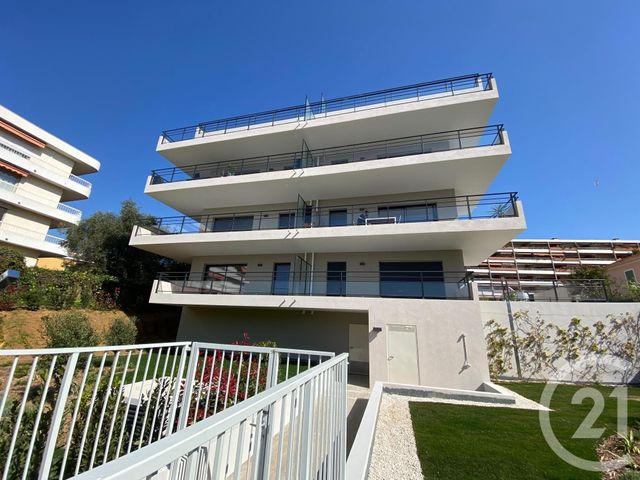 Appartement F3 &agrave; louer - 3 pi&egrave;ces - 60 m2 - Nice - 06 - PROVENCE-ALPES-COTE-D-AZUR