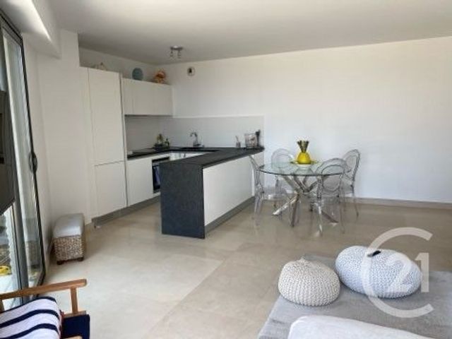 Appartement F3 &agrave; louer - 3 pi&egrave;ces - 67,14 m2 - Nice - 06 - PROVENCE-ALPES-COTE-D-AZUR