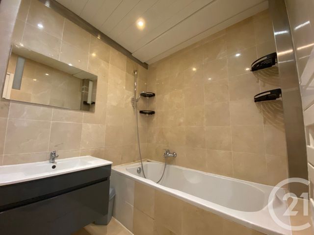 Appartement F3 &agrave; louer - 3 pi&egrave;ces - 59,12 m2 - Nice - 06 - PROVENCE-ALPES-COTE-D-AZUR