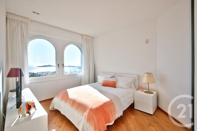 Maison &agrave; louer - 5 pi&egrave;ces - 175 m2 - Beaulieu Sur Mer - 06 - PROVENCE-ALPES-COTE-D-AZUR