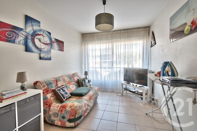 Appartement F4 &agrave; vendre - 4 pi&egrave;ces - 80,64 m2 - Nice - 06 - PROVENCE-ALPES-COTE-D-AZUR