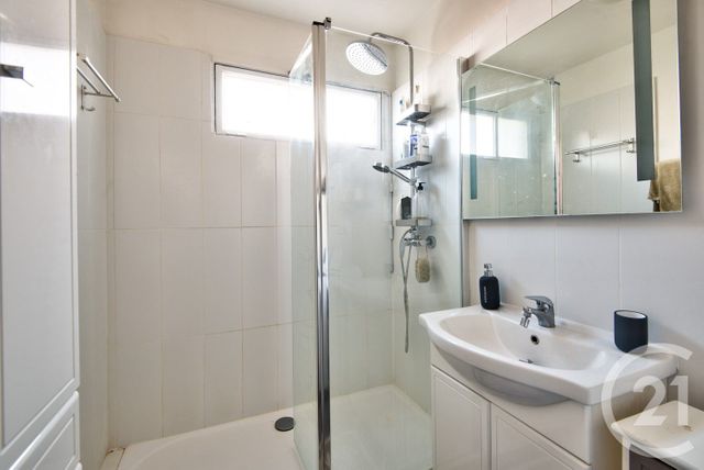 Appartement F4 &agrave; vendre - 4 pi&egrave;ces - 80,64 m2 - Nice - 06 - PROVENCE-ALPES-COTE-D-AZUR